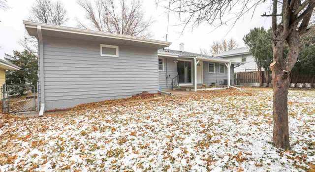 Photo of 8207 Bowie Dr, Omaha, NE 68114