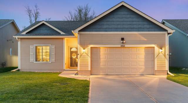 Photo of 14062 Whitmore Cir, Omaha, NE 68142