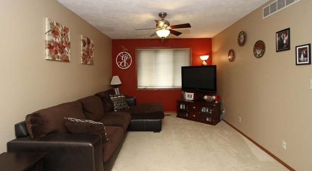 Photo of 5432 Sugarberry Ct, Lincoln, NE 68516