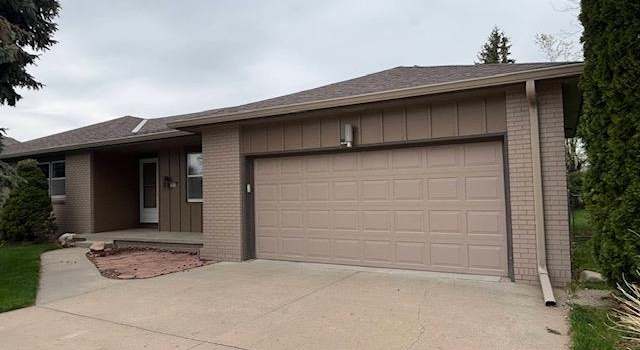 Photo of 12242 Izard St, Omaha, NE 68154