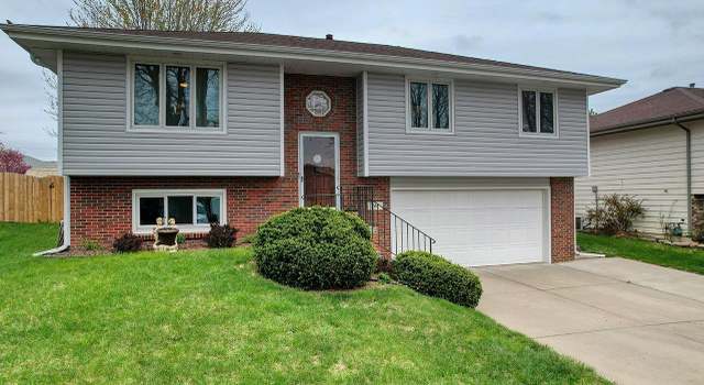 Photo of 744 Glacier Trl, Lincoln, NE 68521