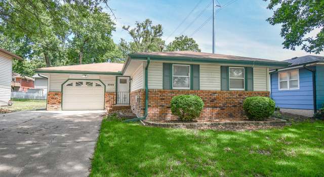 Photo of 5540 Spruce St, Lincoln, NE 68516