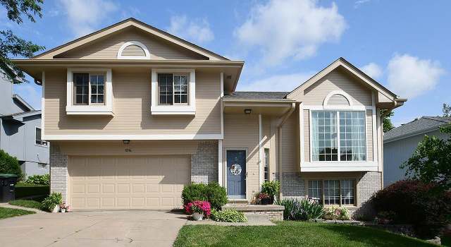 Photo of 12118 Bedford Ave, Omaha, NE 68164