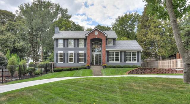 Photo of 1510 Ridgewood Ave, Omaha, NE 68124
