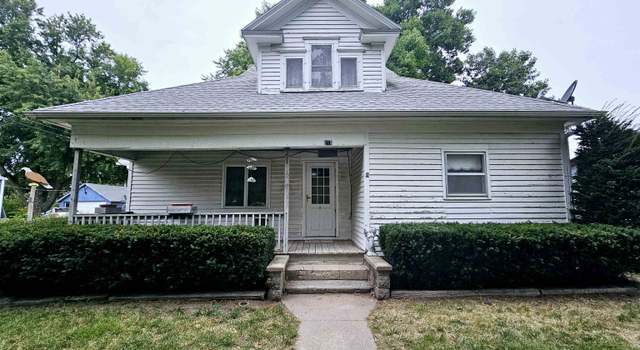 Photo of 215 N Brown Ave, Clay Center, NE 68933