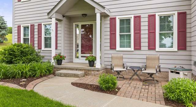 Photo of 653 Reeves Cir, Papillion, NE 68046