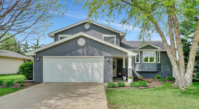 Photo of 7330 Glynoaks Dr, Lincoln, NE 68516