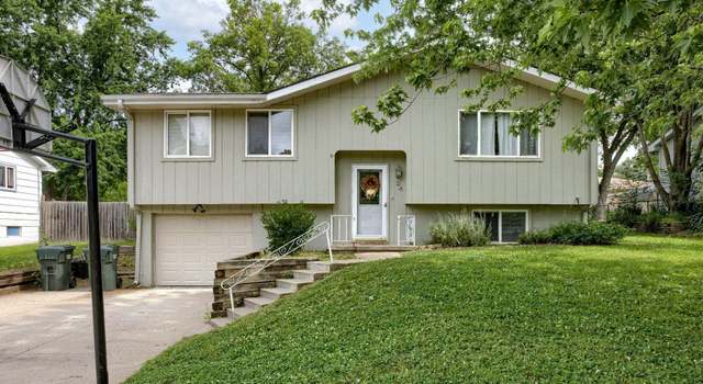 Photo of 34 Pine Crest Dr, Yutan, NE 68073
