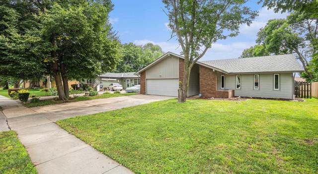 Photo of 333 N 155th Cir, Omaha, NE 68154
