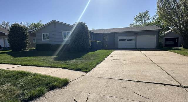 Photo of 305 N Linden St, Davenport, NE 68335