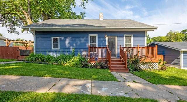 Photo of 610 South 10th St, Plattsmouth, NE 68048