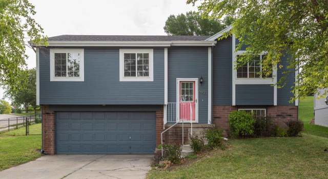 Photo of 6633 N 115 St, Omaha, NE 68164