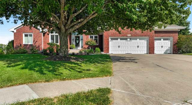 Photo of 2711 Northwood Cir, Papillion, NE 68133