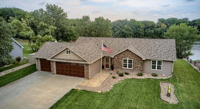 Photo of 813 Spring Lake Cir, Mccool Junction, NE 68401