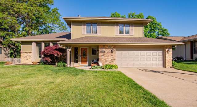 Photo of 15692 Leavenworth St, Omaha, NE 68118