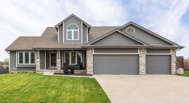 Photo of 1916 Apollo Ln, Papillion, NE 68133