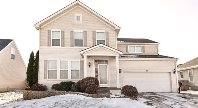 Photo of 909 Port Royal Dr, Papillion, NE 68046