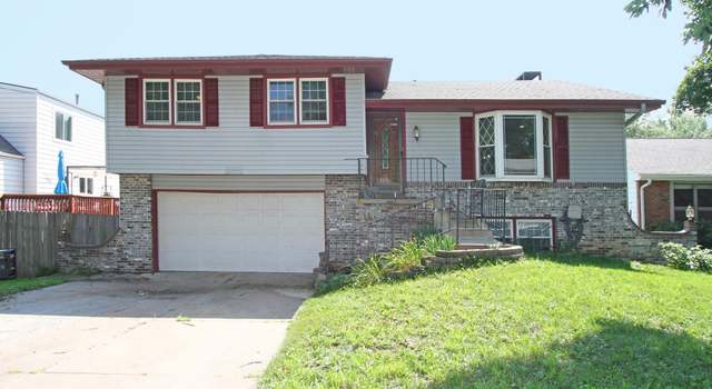 Photo of 7363 Yosemite Dr, Lincoln, NE 68507