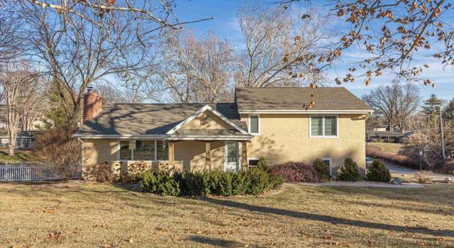 Photo of 837 S 90 St, Omaha, NE 68114
