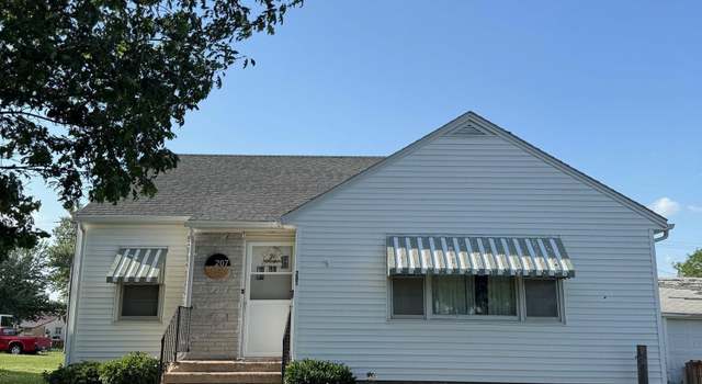 Photo of 207 W Cedar St, Coleridge, NE 68727