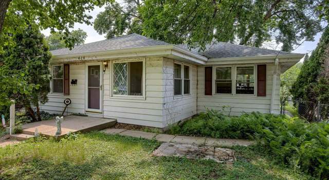 Photo of 626 N 44th St, Omaha, NE 68131