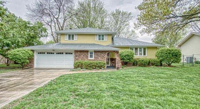 Photo of 21419 Shamrock Cir, Omaha, NE 68022