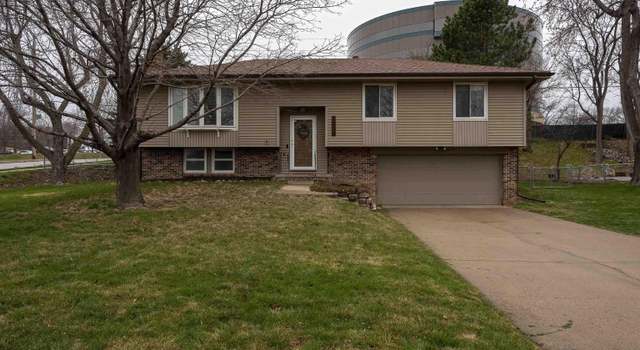 Photo of 1208 N 95 Ave, Omaha, NE 68114