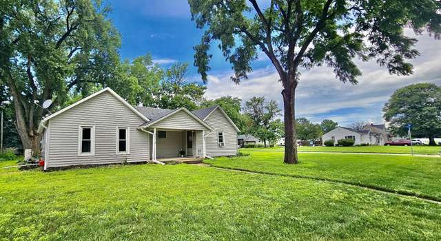 Photo of 451-453 N 10th St, Blair, NE 68008