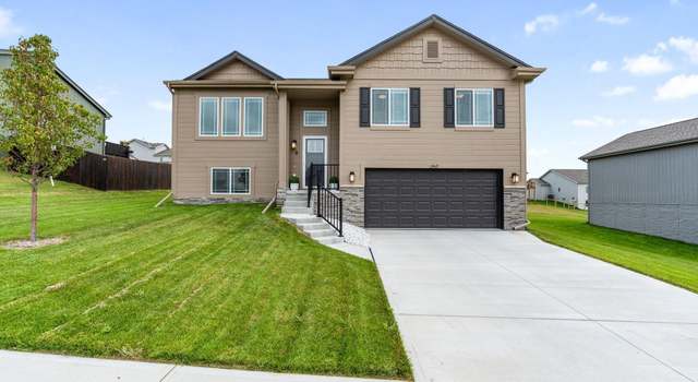 Photo of 14611 S 18th St, Bellevue, NE 68123