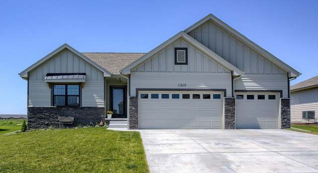 Photo of 12618 Glenn St, Omaha, NE 68138