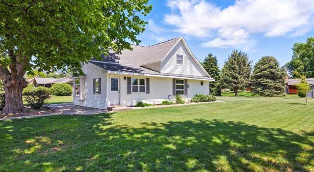 Photo of 404 N Ash St, Dodge, NE 68633