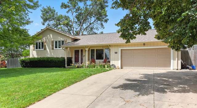 Photo of 10416 Browne St, Omaha, NE 68134