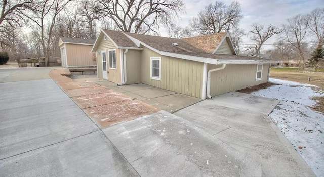 Photo of 24133 Crown Point Ave, Valley, NE 68064