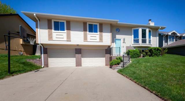 Photo of 14712 Hascall St, Omaha, NE 68144
