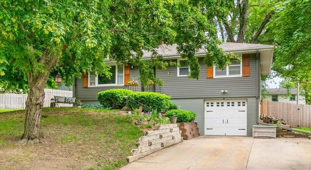 Photo of 10917 Spring St, Omaha, NE 68144