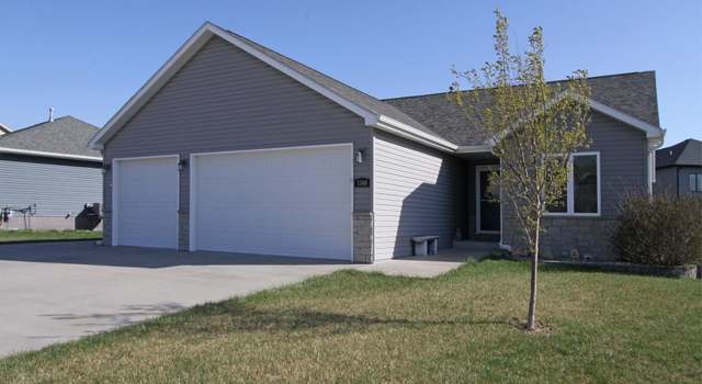 Photo of 1540 Longs Peak Cir, Lincoln, NE 68521