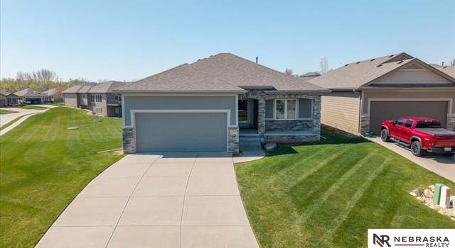 Photo of 15501 Potter St, Bennington, NE 68007