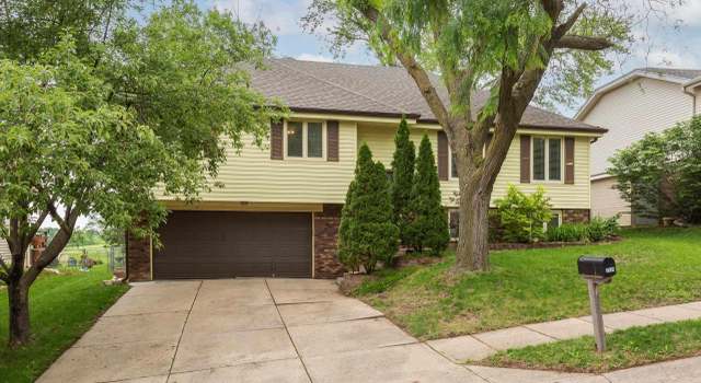 Photo of 2235 N 127th Cir, Omaha, NE 68164