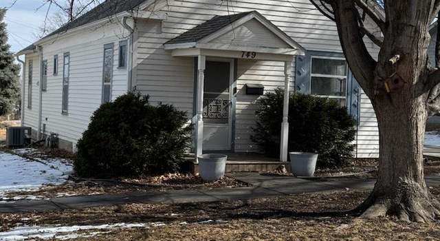 Photo of 749 S Adams St, Papillion, NE 68046-2606