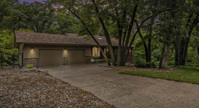 Photo of 20404 Meadow Ridge Dr, Springfield, NE 68059