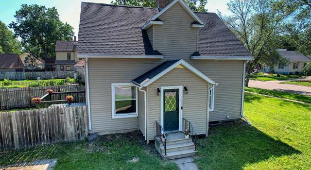 Photo of 1102 Plum St, Lincoln, NE 68502