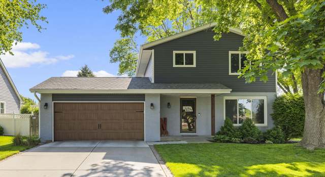 Photo of 910 Daybreak Dr, Lincoln, NE 68505