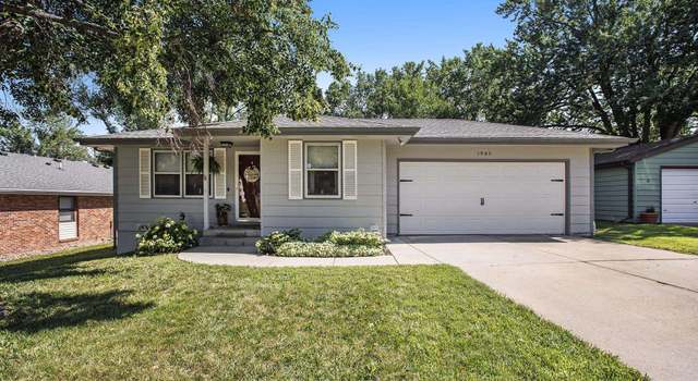 Photo of 1945 Fairfield St, Lincoln, NE 68521