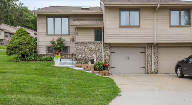 Photo of 102 Arbor Ridge Ln, Council Bluffs, IA 51503