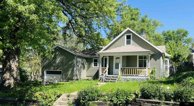 Photo of 5822 Lake St, Omaha, NE 68104