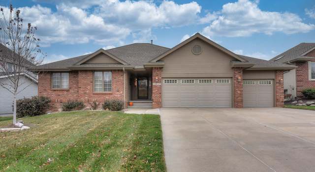Photo of 16668 V St, Omaha, NE 68135