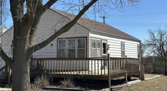 Photo of 225 South St, Staplehurst, NE 68439