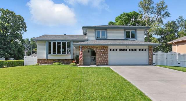 Photo of 7511 Drexel St, Ralston, NE 68127