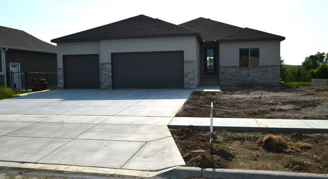 Photo of 7100 N 50th Pl, Lincoln, NE 68514