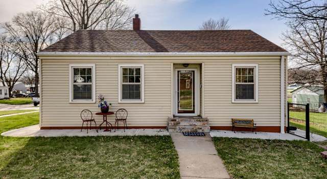 Photo of 907 N Broadway St, Wahoo, NE 68066-0000